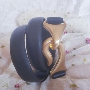 Chico's Adjustable Genuine Leather Black Belt M/L